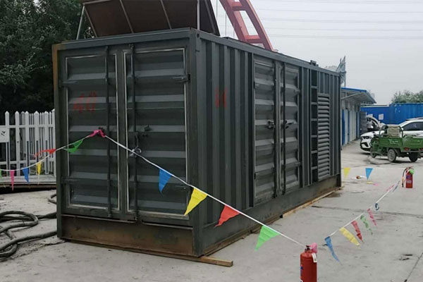 揭阳发电机租赁空气滤清器多久更换一次？